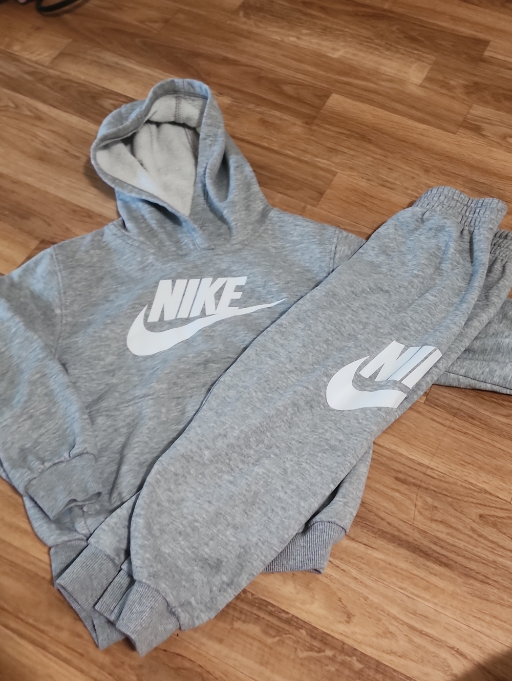 Nike Kids Gray Fleece Joggers with White Logo